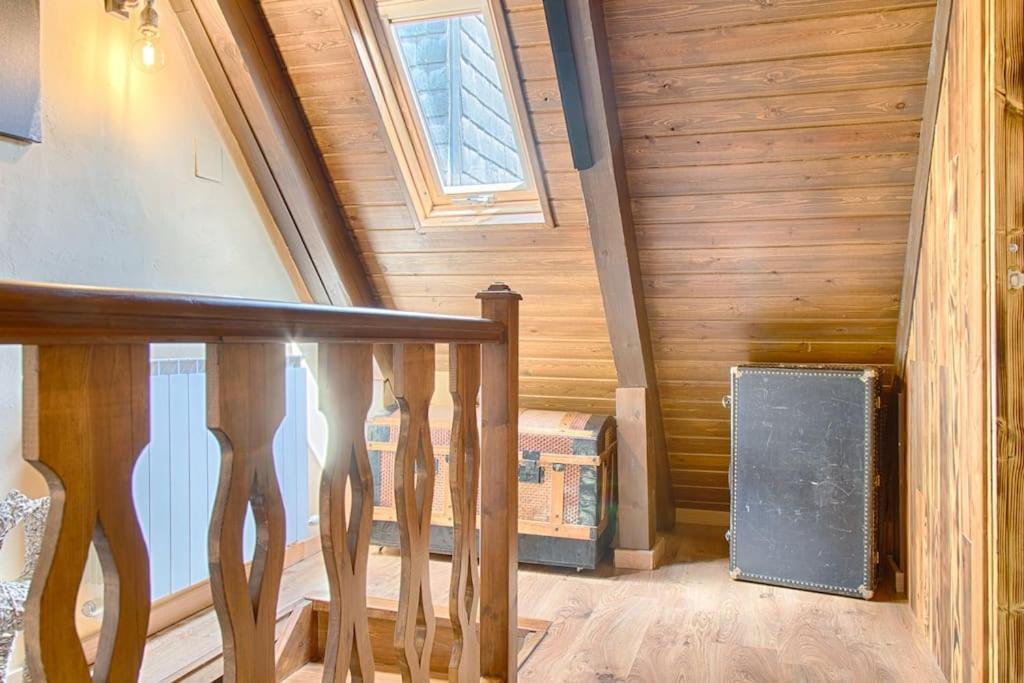 ボソストSaplan Real Estate Casa Izadiアパートメント エクステリア 写真