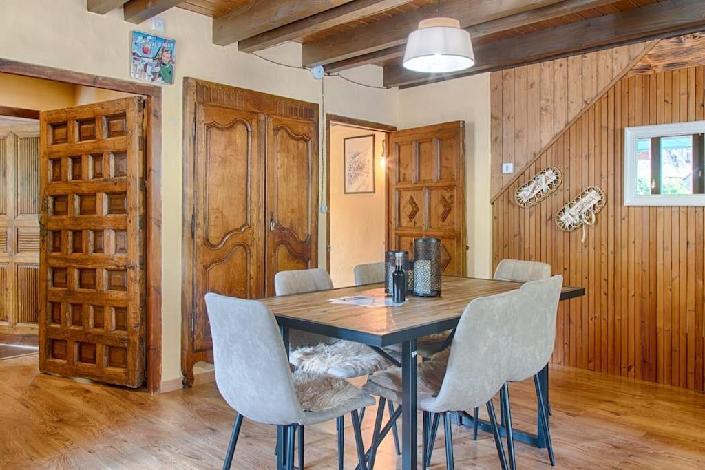 ボソストSaplan Real Estate Casa Izadiアパートメント エクステリア 写真