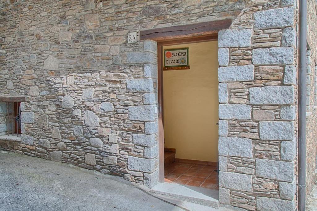 ボソストSaplan Real Estate Casa Izadiアパートメント エクステリア 写真
